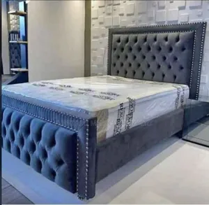 Quality Queen Size Bed With Mattress