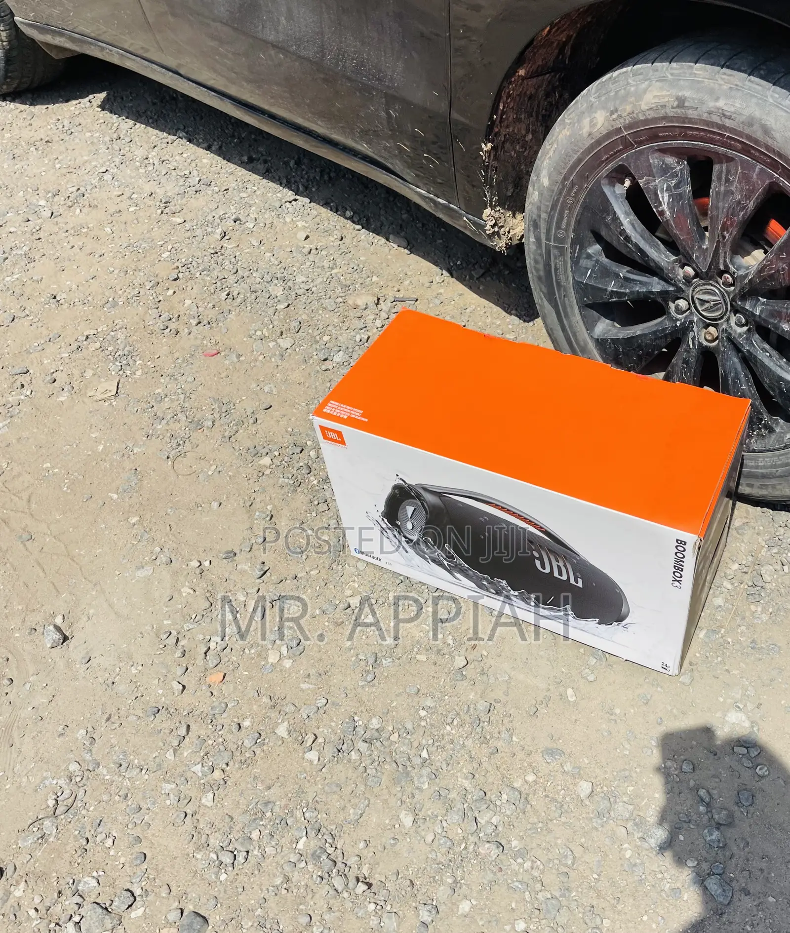 180watt JBL Wireless Boombox 3 Bluetooth Speaker(Black).