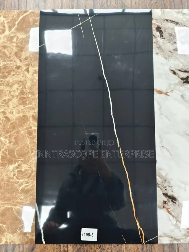 Fluted Wall Panel and Marble Sheets