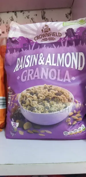 Raisin and Almond Granola, 1kg