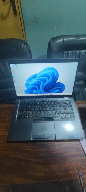 Laptop Dell Latitude 5400 8GB Intel Core I5 SSD 256GB