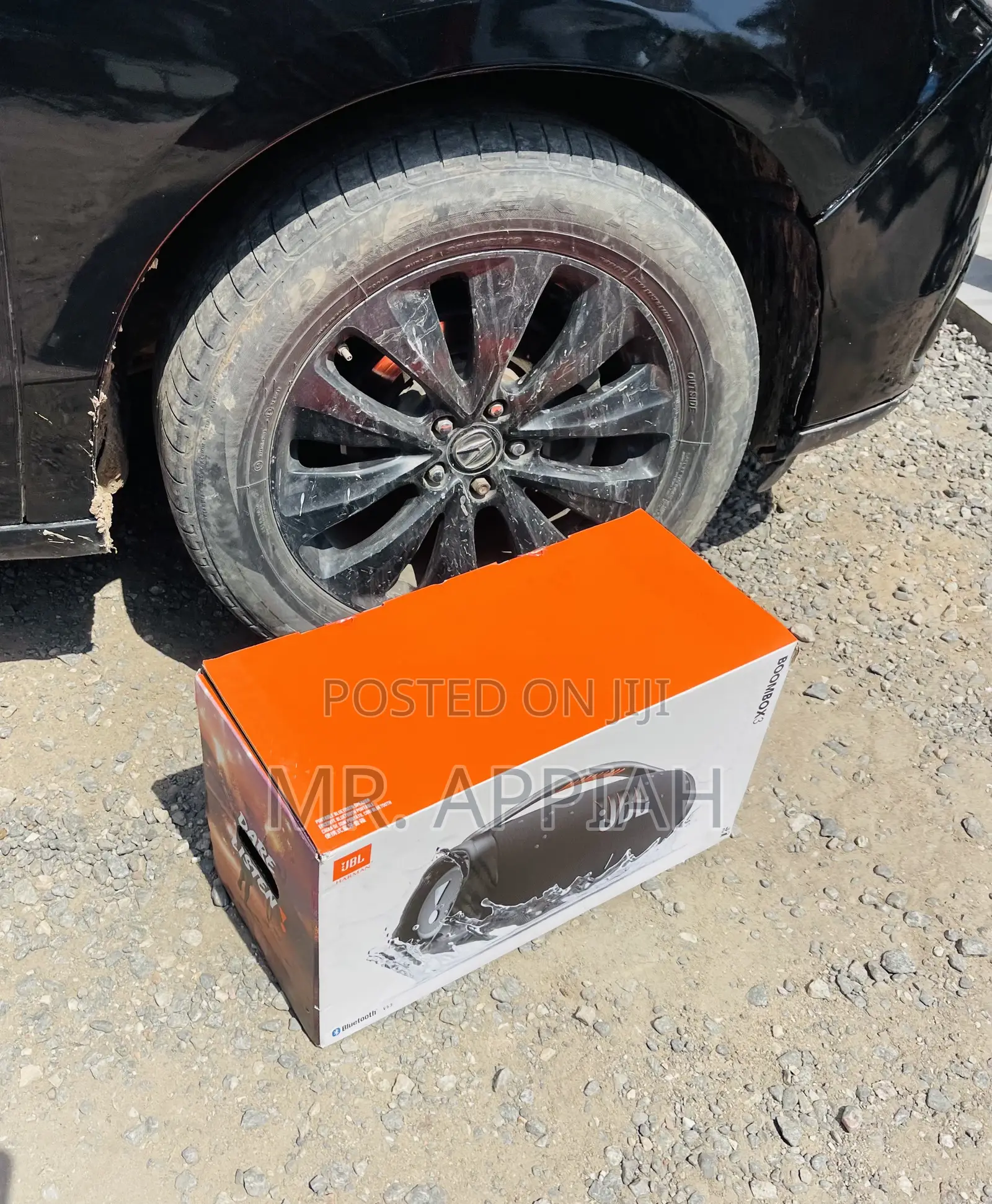 Free Standing JBL Boombox 3 Wireless Bluetooth Speaker,180W