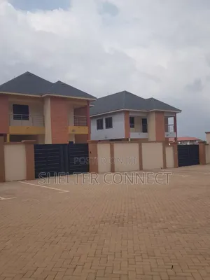 4bdrm Duplex in Pantang, Adenta for rent