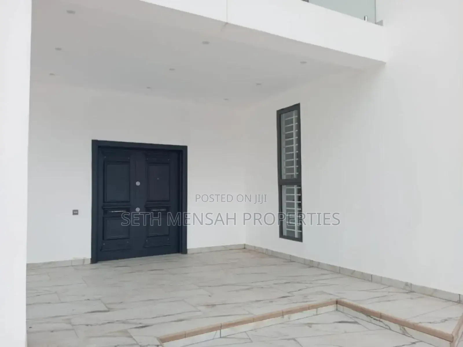 8bdrm House in Skm Properties, East Legon for sale