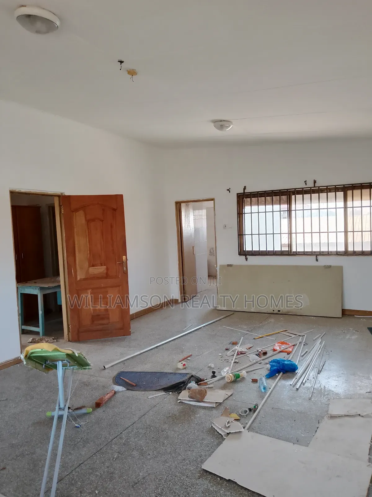 4bdrm House in Hfc Estate Area, Spintex for rent