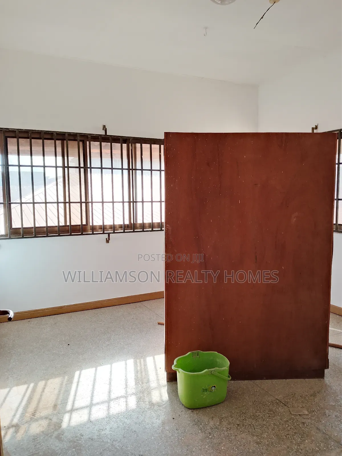 4bdrm House in Hfc Estate Area, Spintex for rent