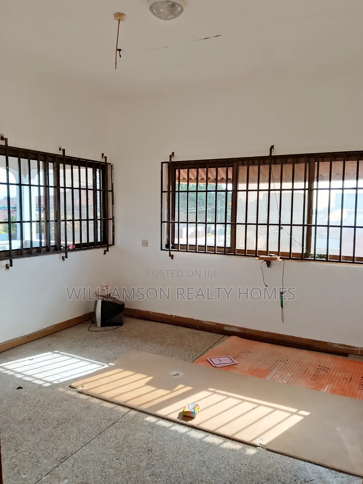 4bdrm House in Hfc Estate Area, Spintex for rent