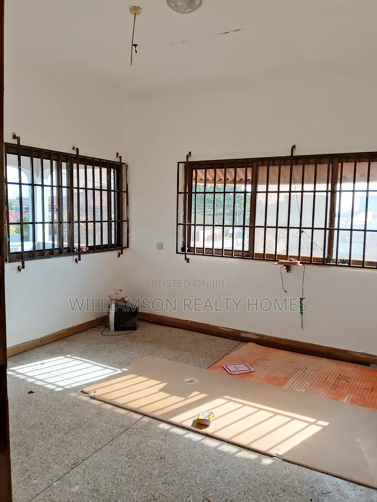 4bdrm House in Hfc Estate Area, Spintex for rent