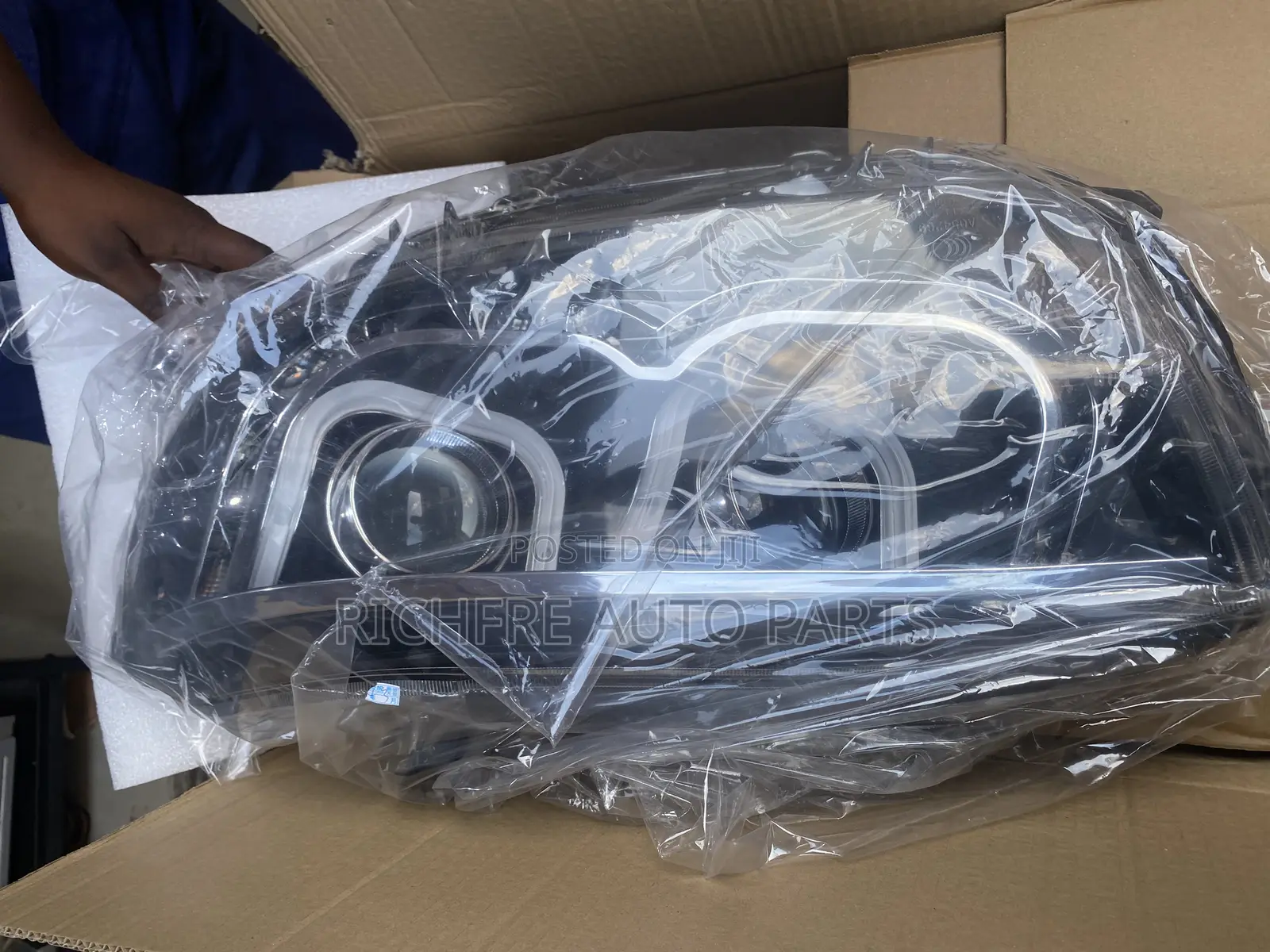 Highlander 2008,2009,2010 Headlight Led Pair