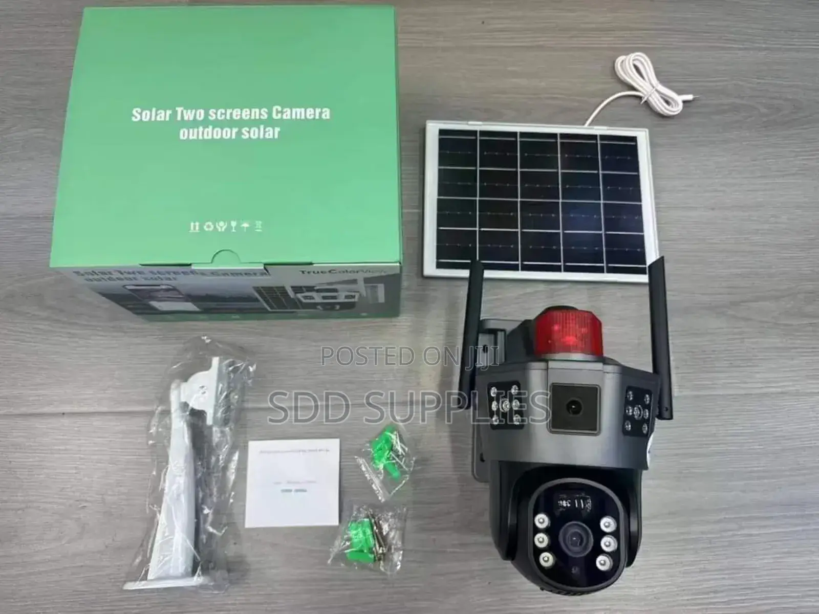 Three Dual Lens 12mp Outdoor Solar Powered Security Camera