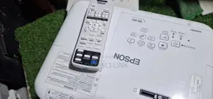 Epson Projector Eb -X51 Brilliant