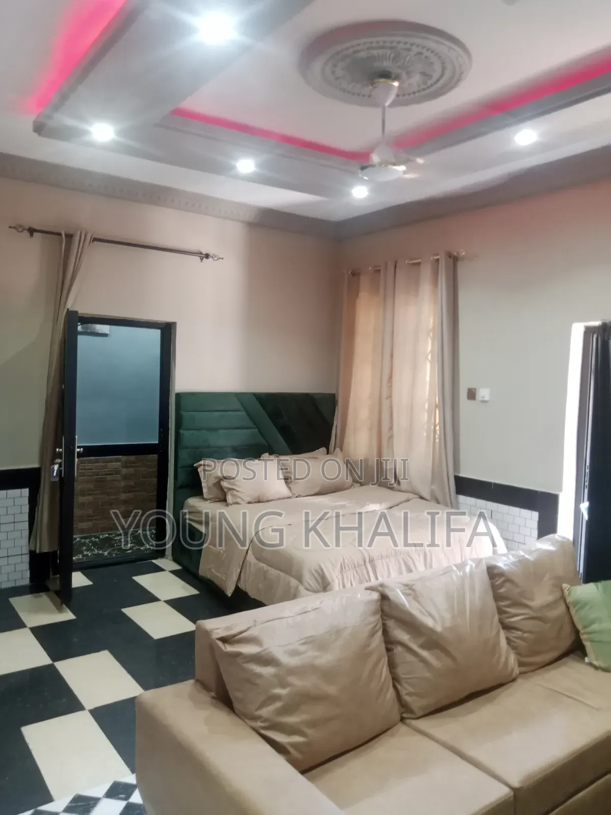Beautiful Studio Apartment Available Behind West Hills Mall