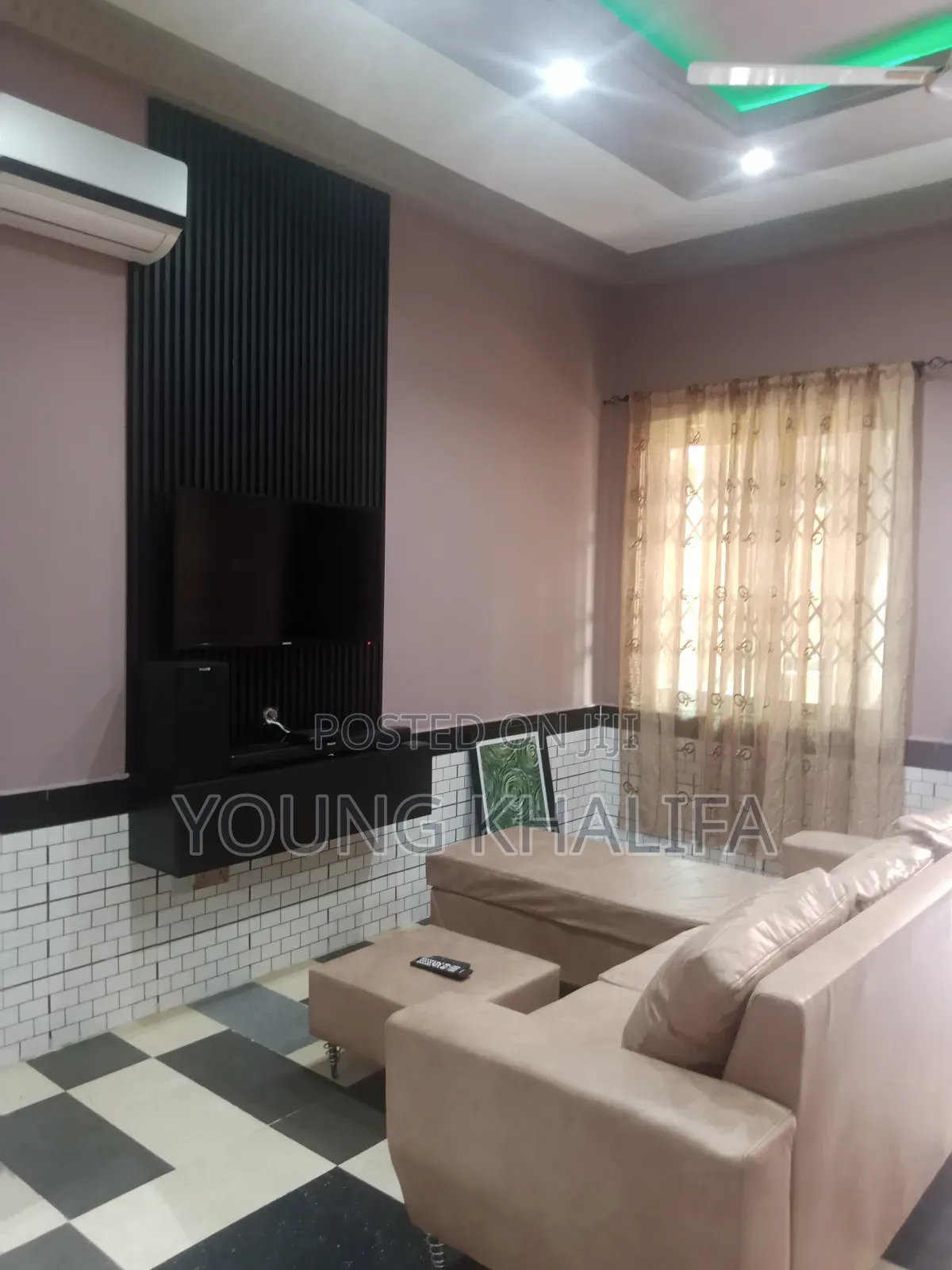 Beautiful Studio Apartment Available Behind West Hills Mall