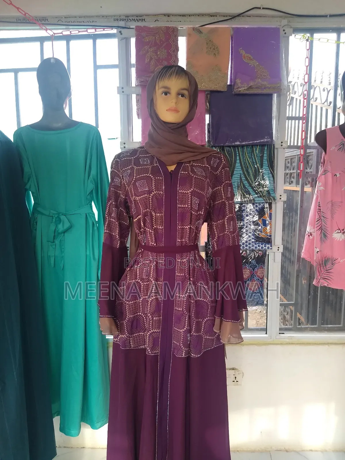 Premium Abayas and Jalbabs.