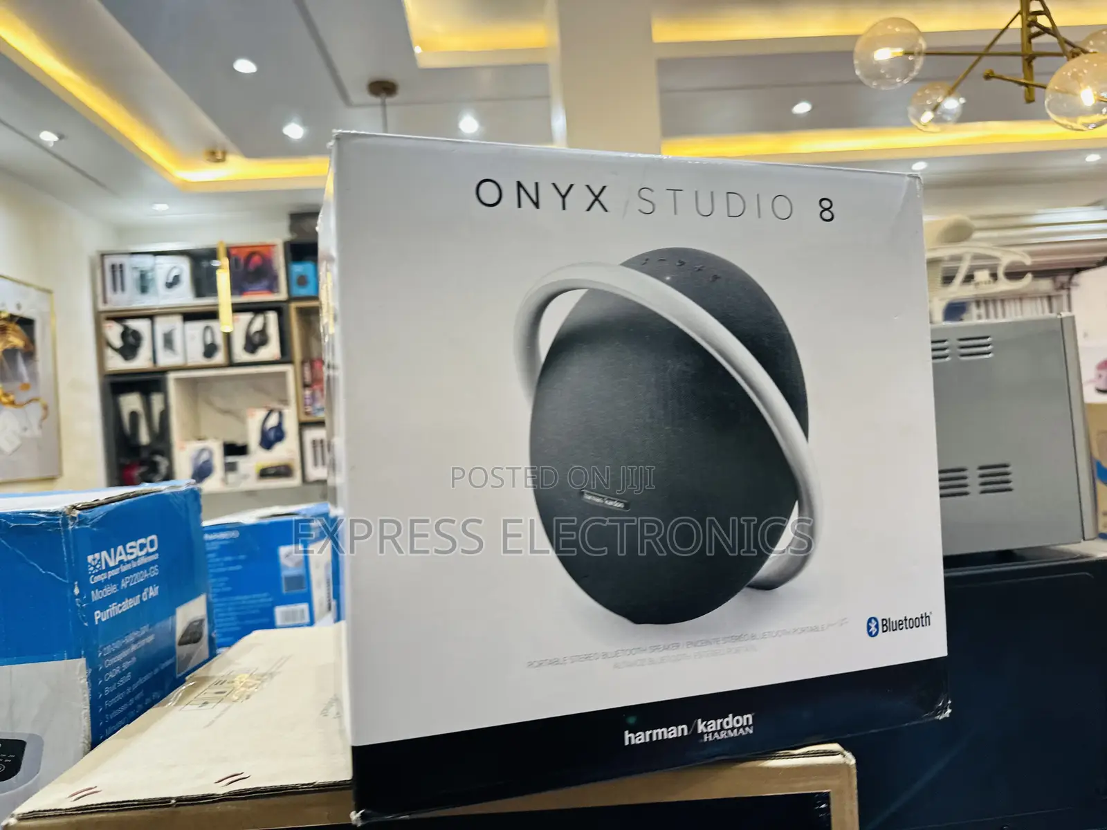 Enjoy Yourself With Onyx 8 Bluetooth Speaker