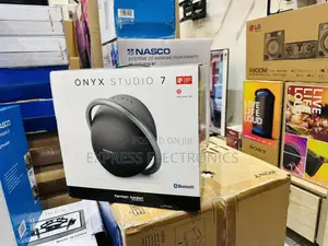 Wireless Streaming Onyx Studio 7