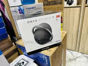 Enjoy Yourself With Onyx 7 Studio Bluetooth Speaker