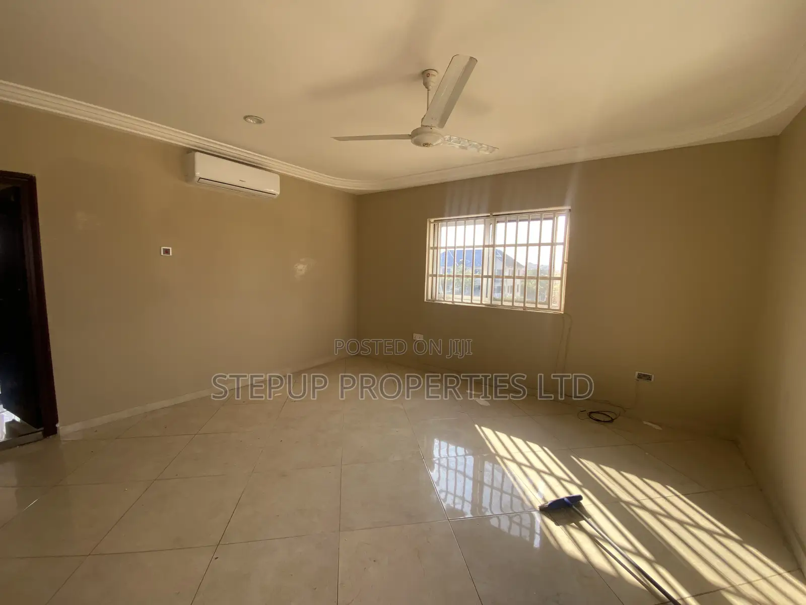 1bdrm Apartment in Adjiringanor, East Legon for rent