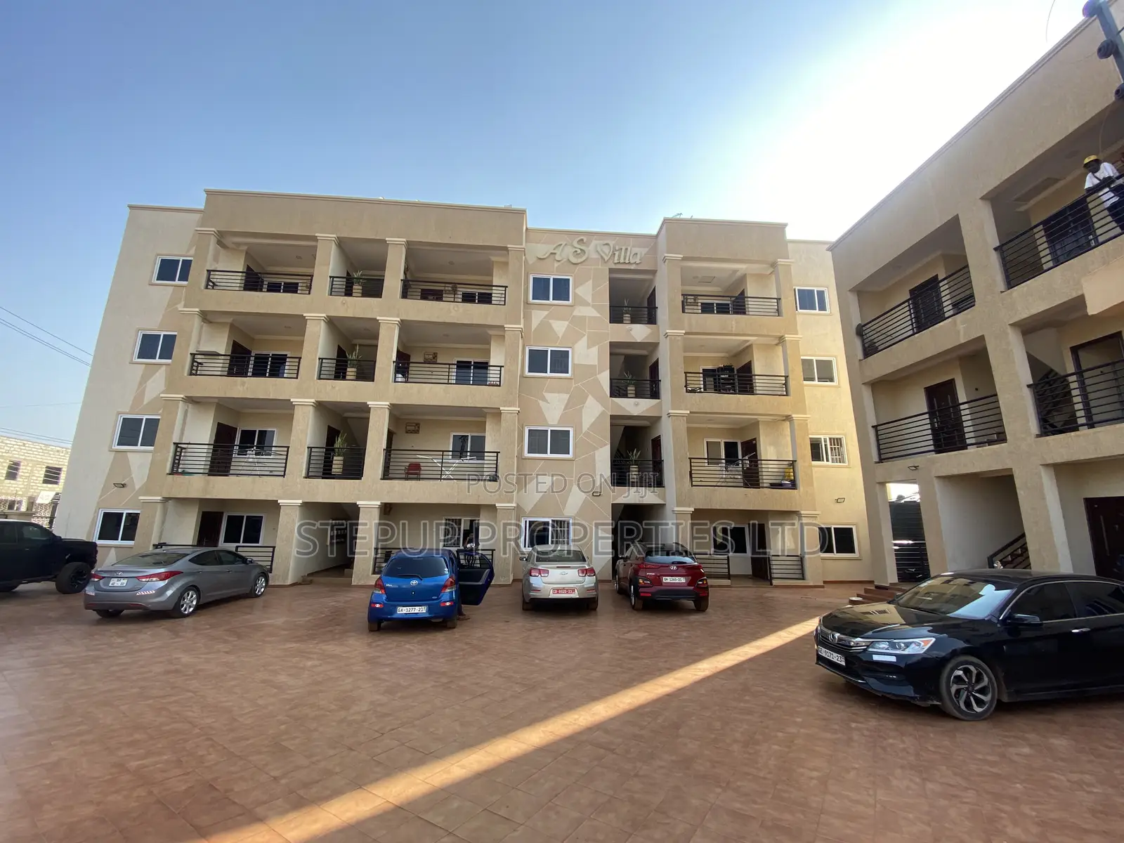 1bdrm Apartment in Adjiringanor, East Legon for rent