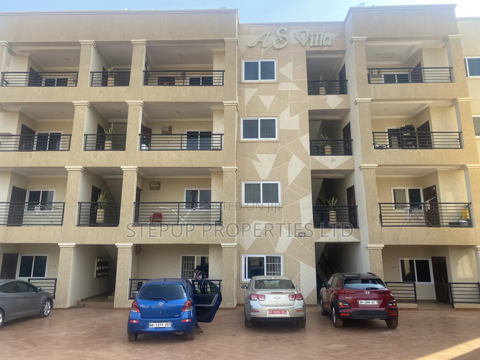 1bdrm Apartment in Adjiringanor, East Legon for rent