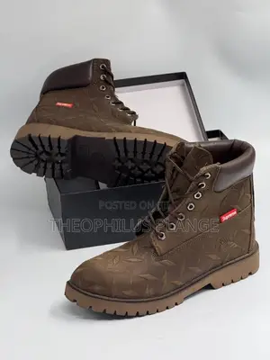 Original Brown Timberland Boots ( Supreme)