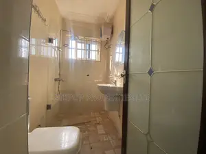 1bdrm Apartment in Adjiringanor, East Legon for rent