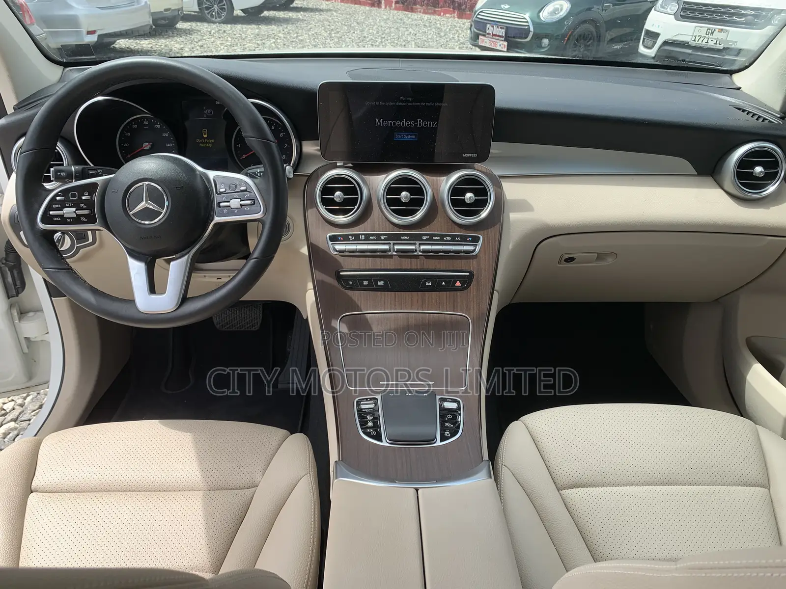 Mercedes-Benz GLC-Class 2021 White