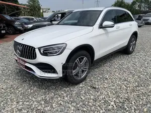 Mercedes-Benz GLC-Class 2021 White