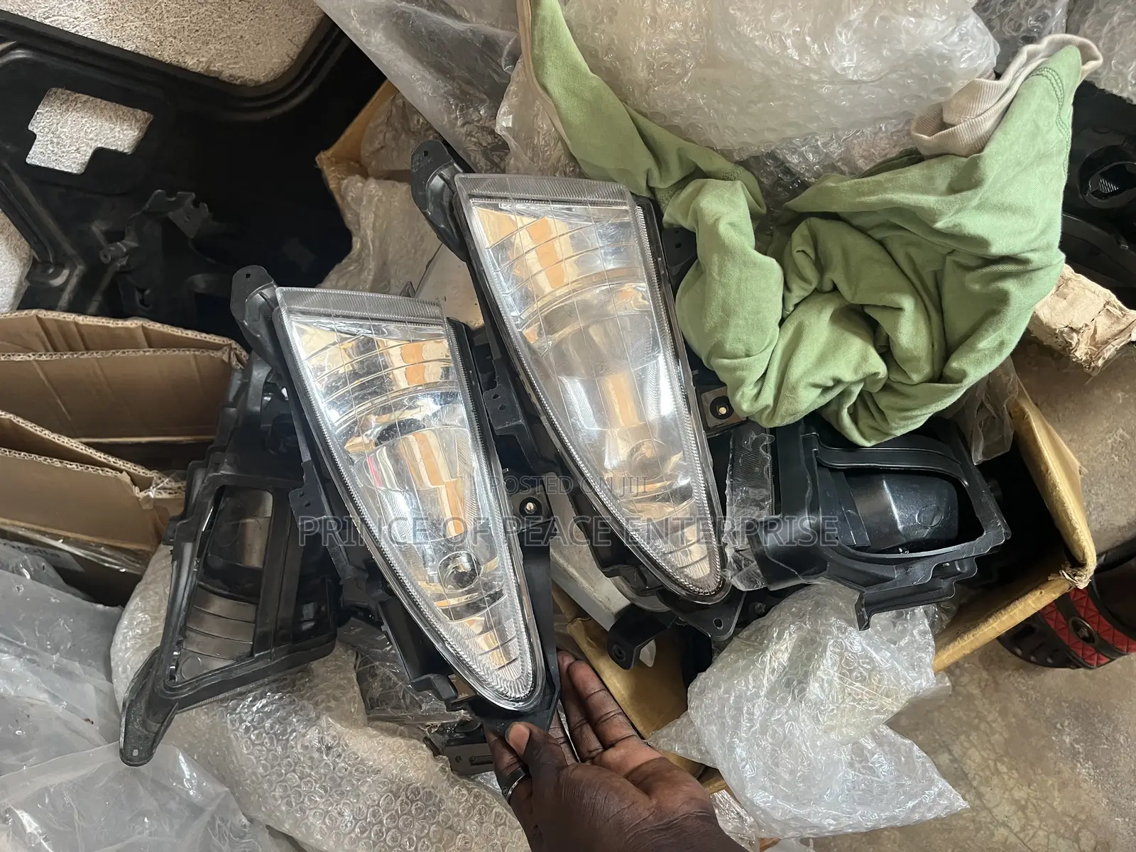 Hyundai Elantra 2008 2009 2010 Fog Light or Lamp