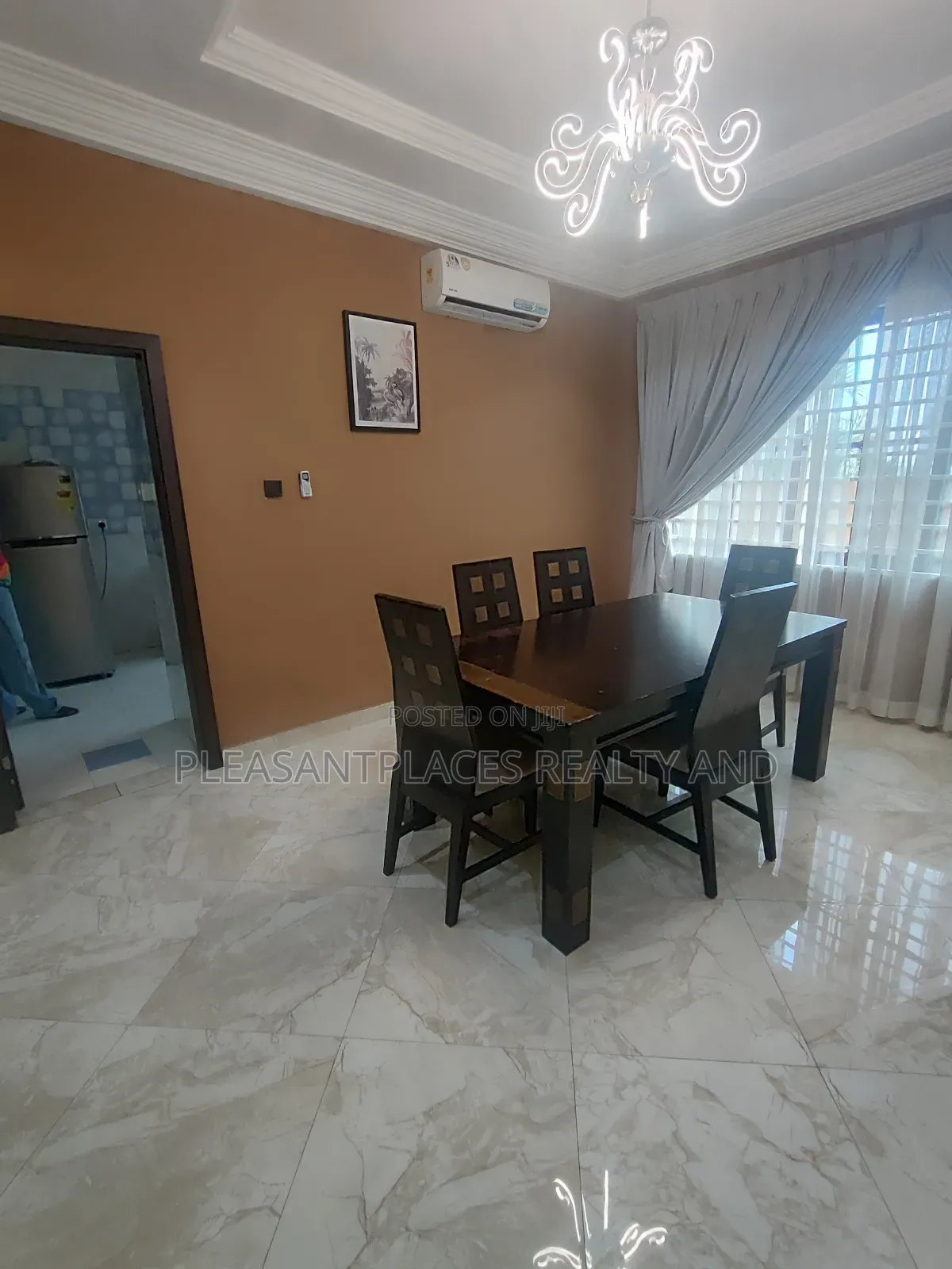 Furnished 3bdrm Apartment in Pleasantplaces, East Legon for rent