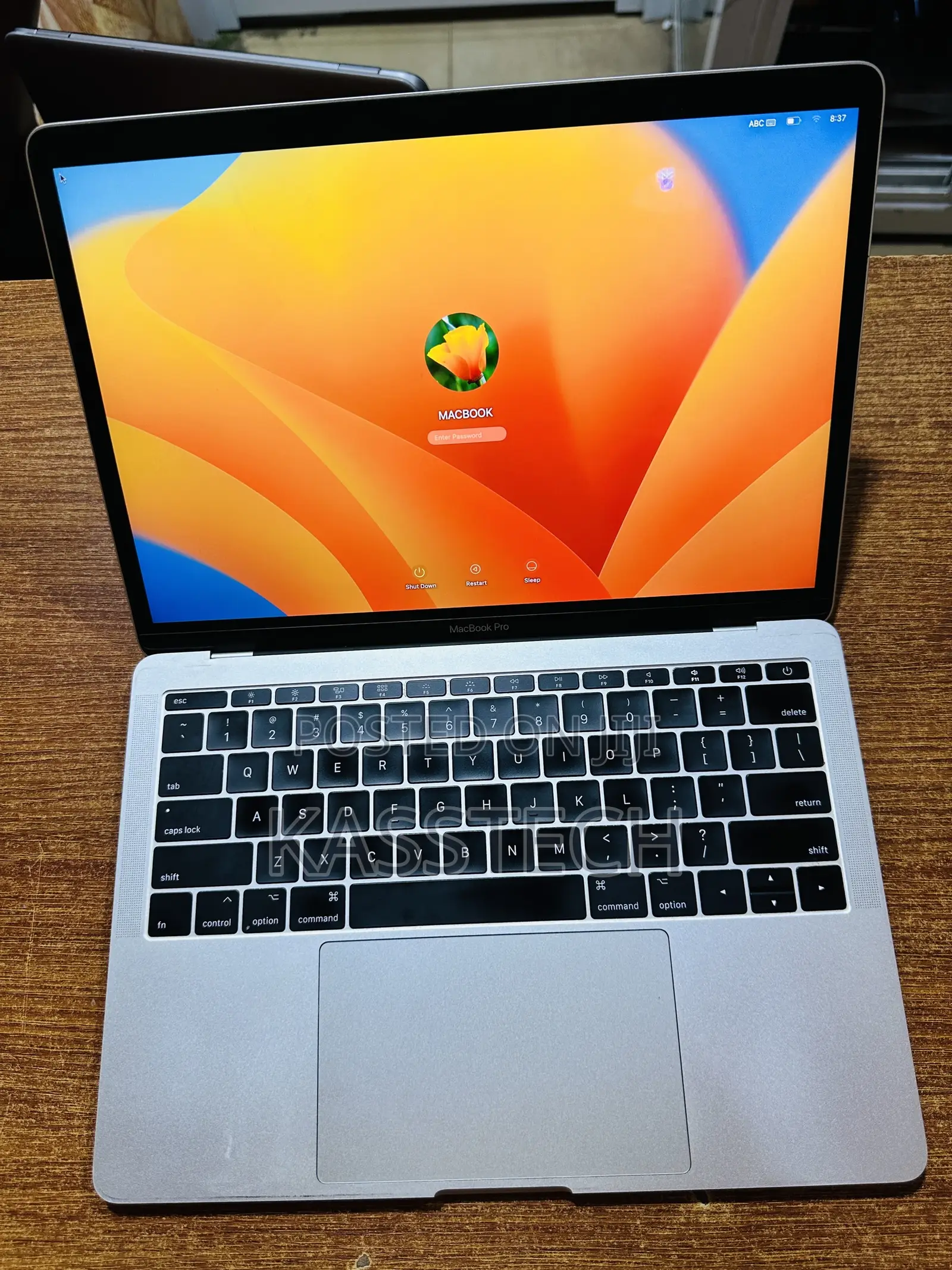 Laptop Apple MacBook Pro 8GB Intel Core I5 SSD 128GB