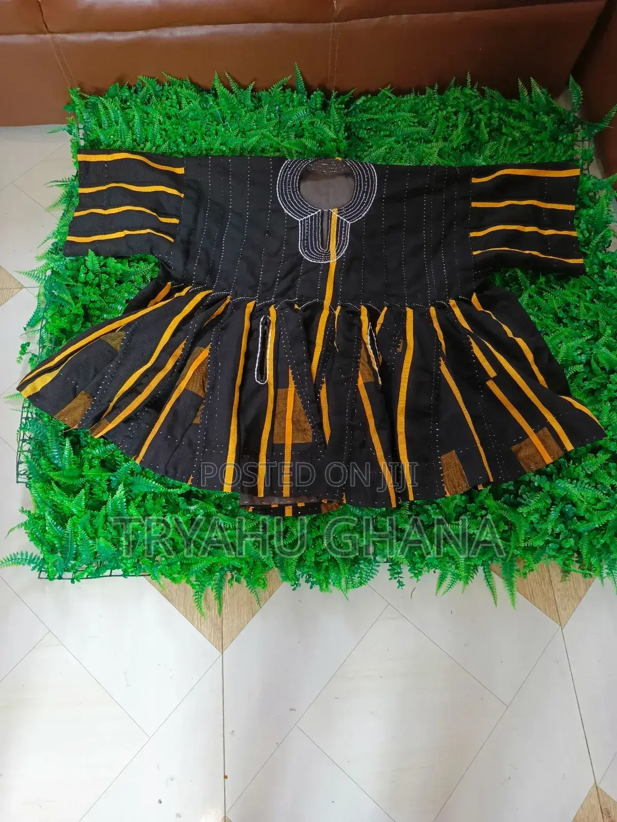 Pure Simple Design Quality Handmade Smocks for Sale
