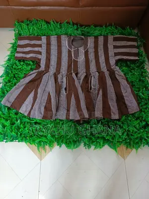 Buy All Your Original Handmade Smocks at Tryahu