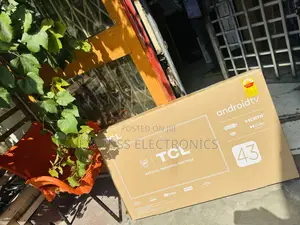 Android Smart TCL 43”Television S45000