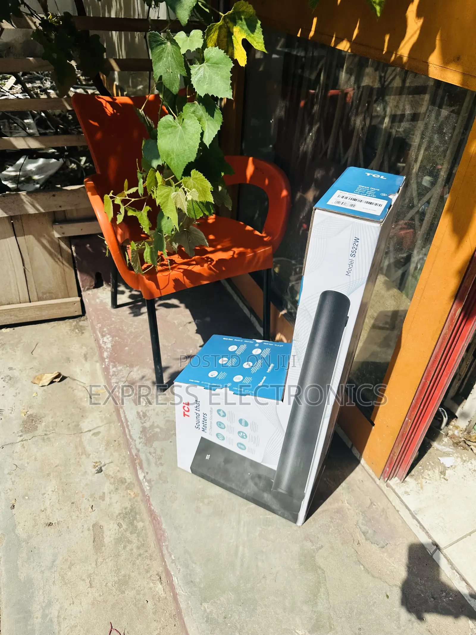 Stunning  Sound TCL S522W With Woofer