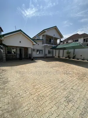 5bdrm House in East Airport for rent