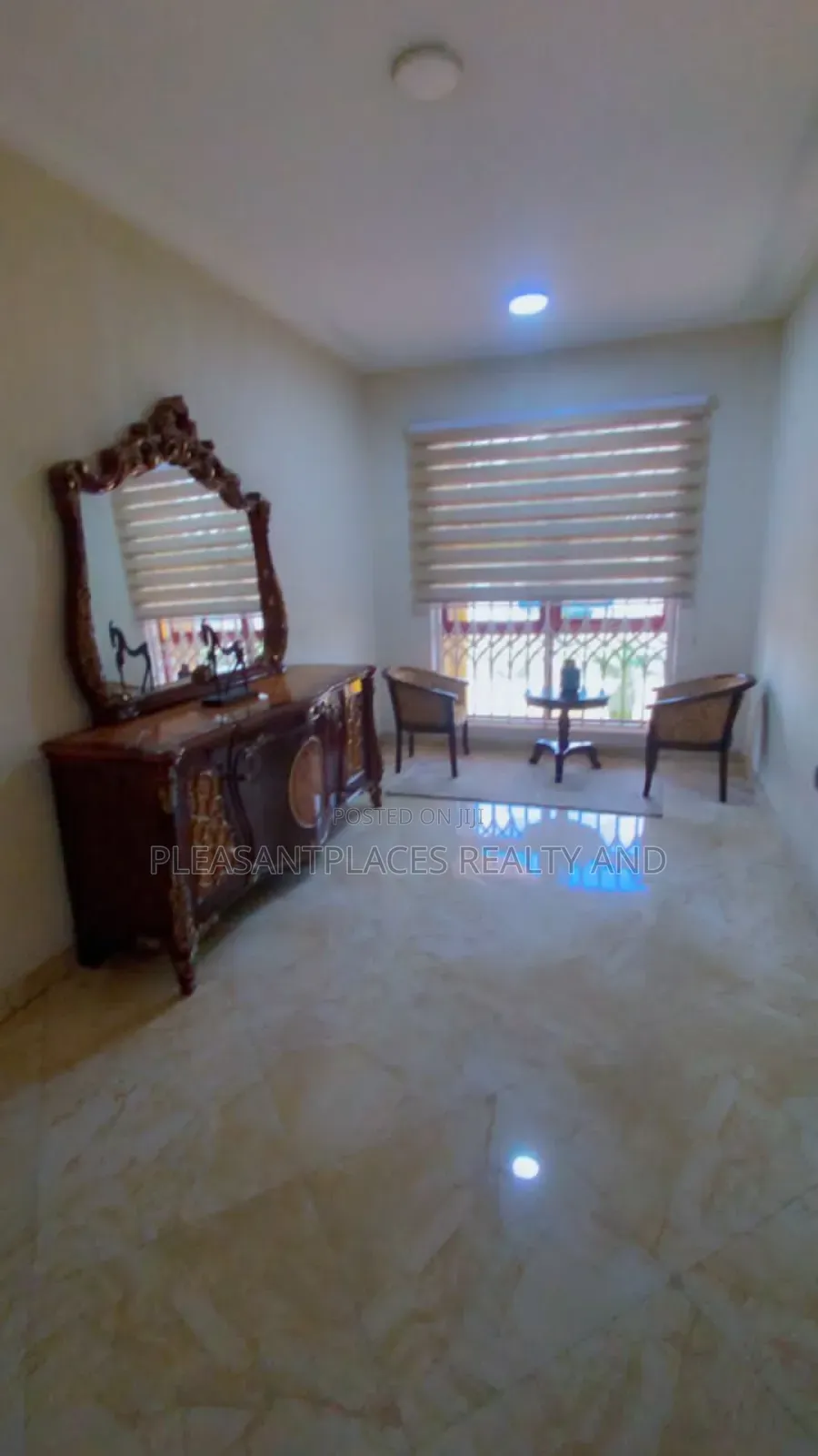 Furnished 3bdrm Apartment in Pleasantplaces, East Legon for rent
