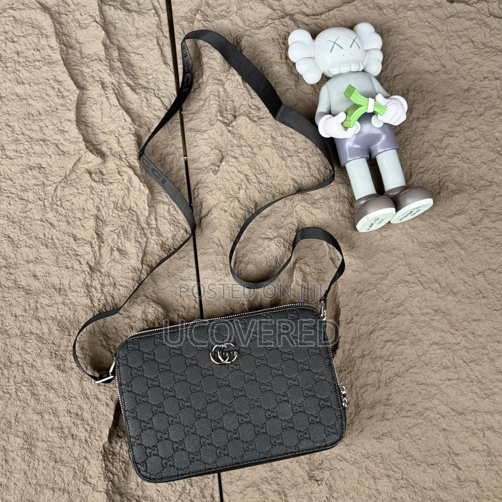 Gucci Genuine Leather Side/Shoulder Bag