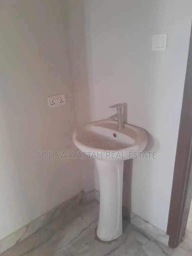 2bdrm Apartment in East Legon, Adjiriganor for rent