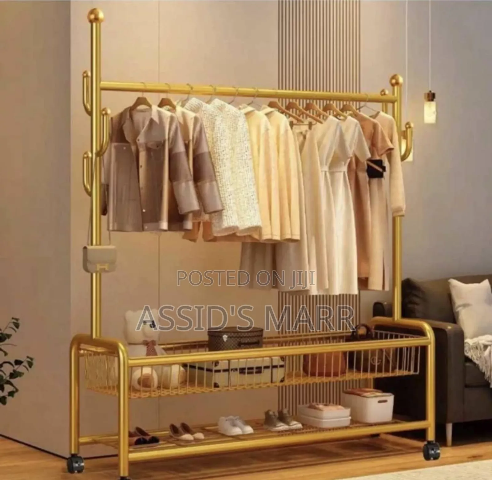 Pole Hanger