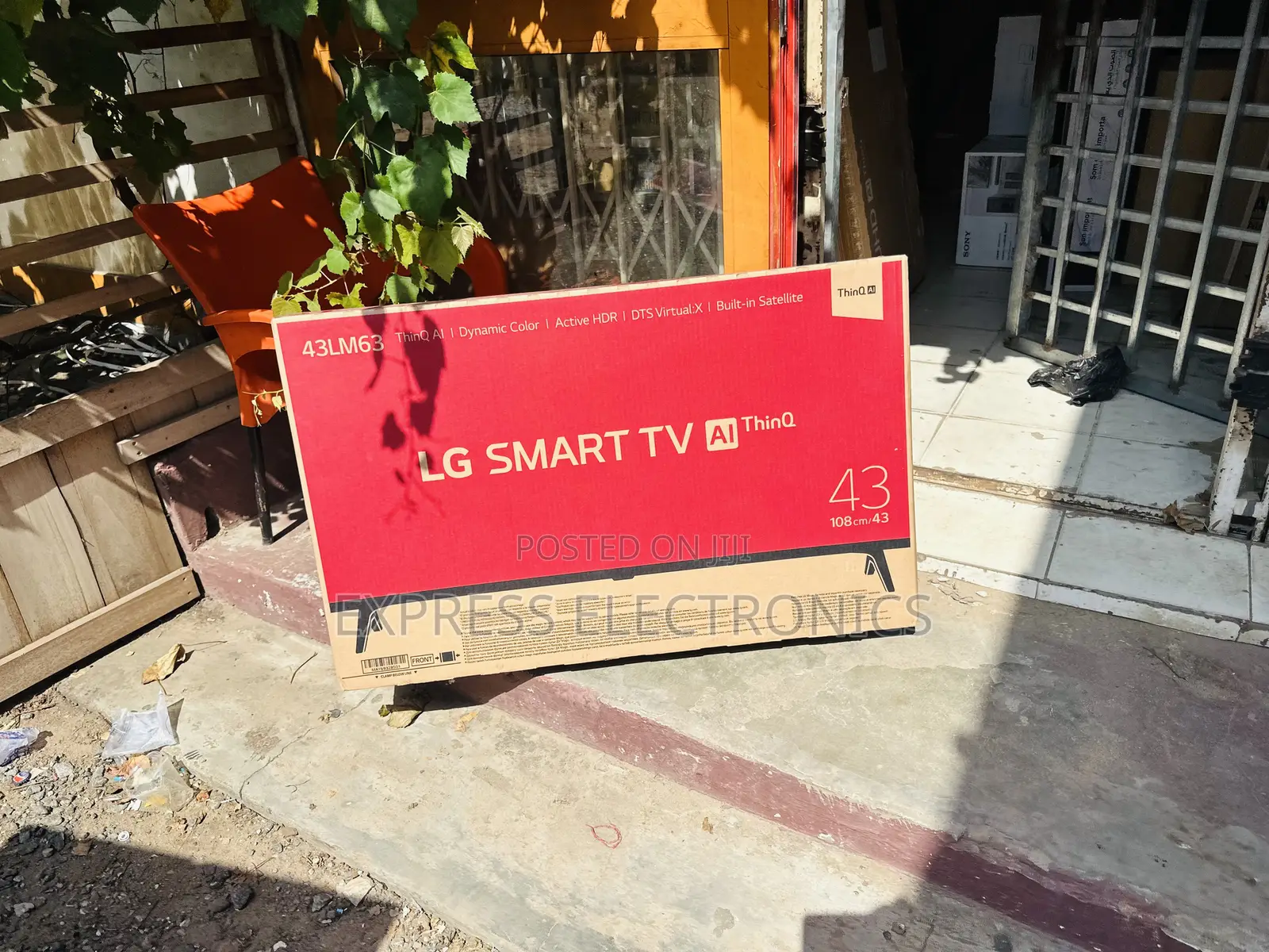 Quad Core FHD Smart Satellite LG 43”Lm63