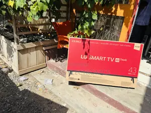 Smart Wwebos Quad Core Processor LG 43”LM63
