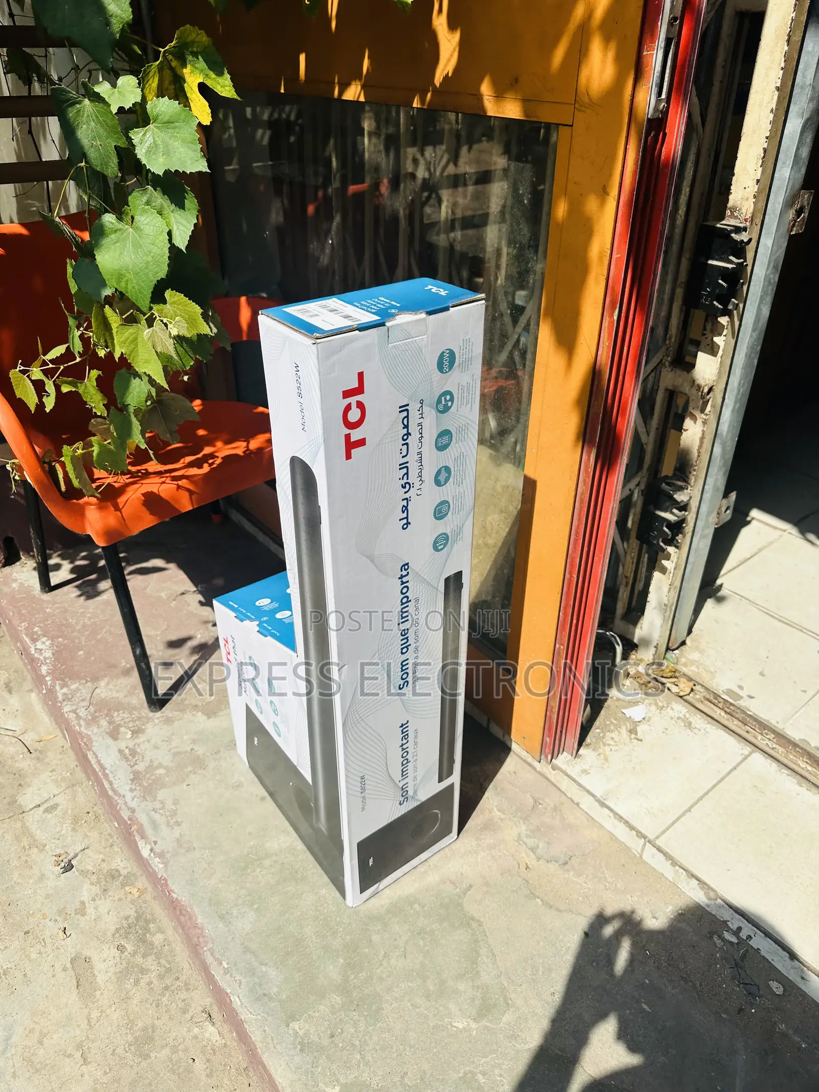 Heavy Sound Quality TCL S522W Soundbar With Woofer