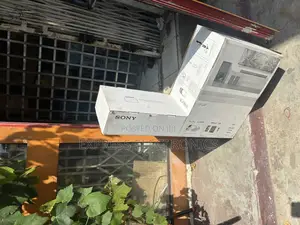 Heavy Sound System With Rear Woofers Sony Ht-S20r