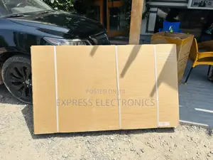 Ultra Thin Profile UHD Smart 65”Cu8000 Samsung