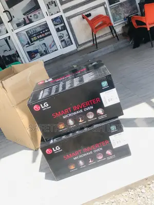 Adjustable Countertop Microwave 42L LG Smart Inverter