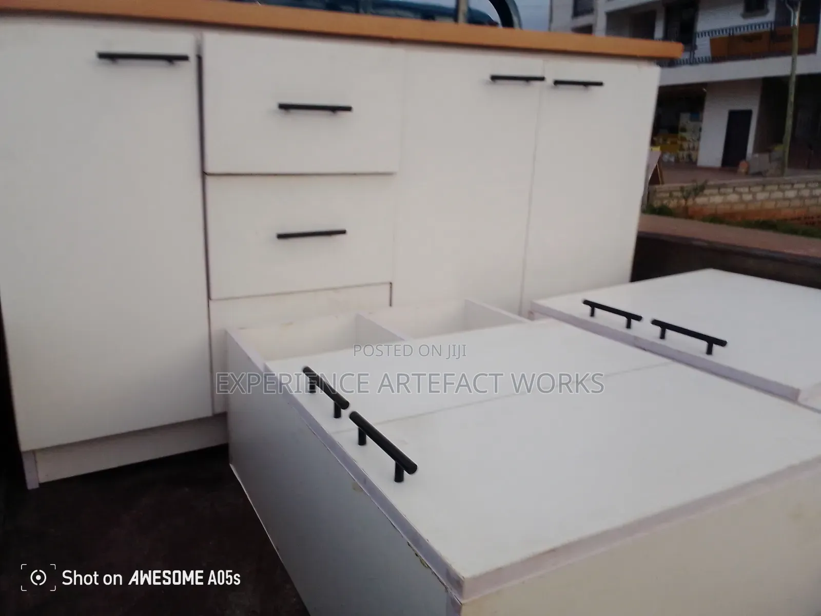 Ultra Modern Kitchen Cabinets