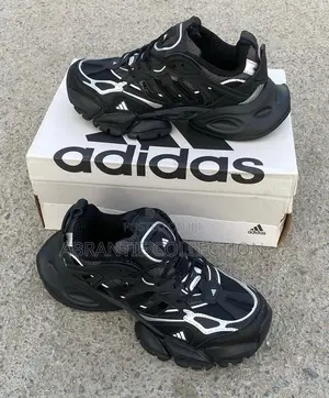 Adidas XLG Runner Deluxe