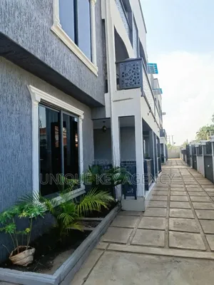 2bdrm Apartment in Unique Key Agency, Airport Residential Area