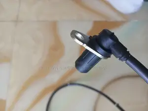 Mitsubishi Pajaro Back Abs Sensor